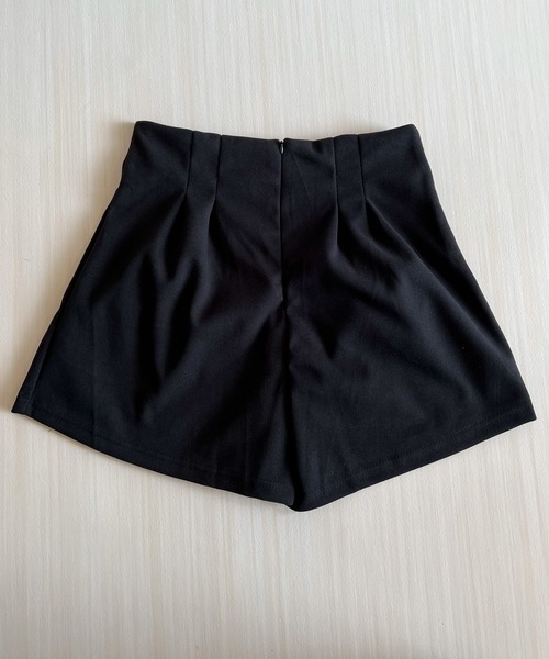 DiamondHearts(ダイヤモンドハーツ)の「Aラインハイウエストショートパンツ(その他パンツ・レディース・ブラック・SMALL/MEDIUM/LARGE)」の7枚目の写真