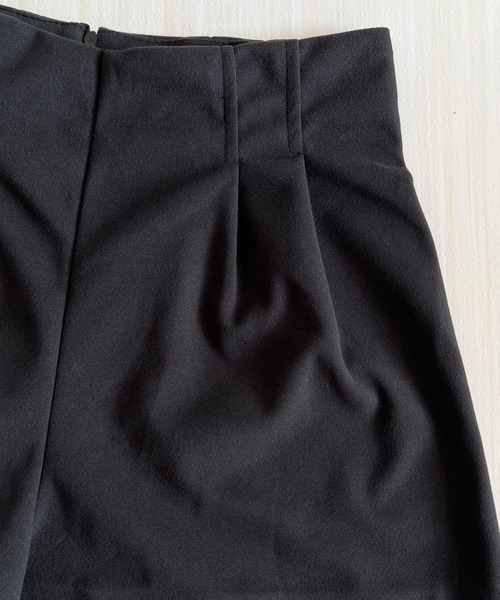 DiamondHearts(ダイヤモンドハーツ)の「Aラインハイウエストショートパンツ(その他パンツ・レディース・ブラック・SMALL/MEDIUM/LARGE)」の6枚目の写真