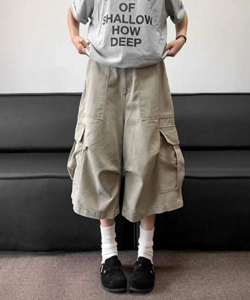 NOWLE（ノウル）の「【NOWLE】リラックスフィット ワイド クロップド カーゴパンツ（カーゴパンツ・メンズ・ライトグレー/ダークグレー/オフホワイト・MEDIUM/LARGE/X-LARGE）」の13枚目の写真