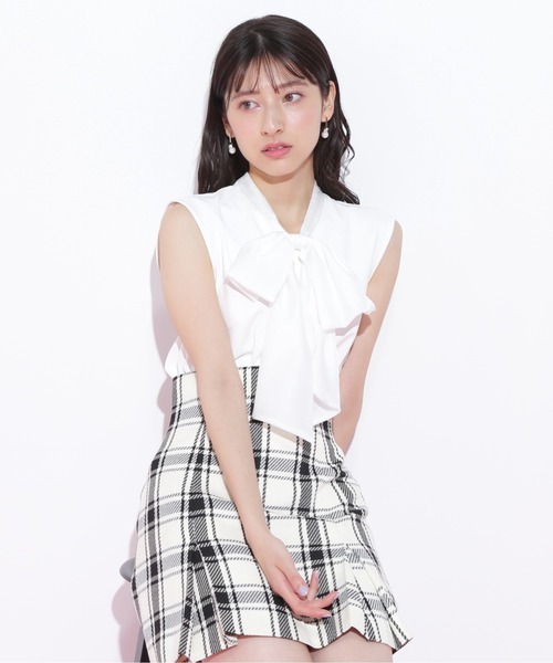 JILL by JILL STUART(ジルバイジルスチュアート)の「◇ビッグボウタイブラウス(シャツ/ブラウス・レディース・ピンク系その他/ブラック系その他/ホワイト・FREE)」の5枚目の写真