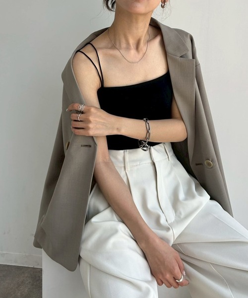 NOGLE（ノグル）の「【NOGLE/ノグル】カップ付ショートキャミソール（キャミソール・レディース・ブラック/オートミール/ホワイト・FREE）」の2枚目の写真