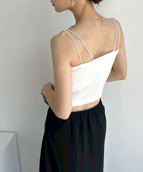 NOGLE（ノグル）の「【NOGLE/ノグル】カップ付ショートキャミソール（キャミソール・レディース・ブラック/オートミール/ホワイト・FREE）」の6枚目の写真