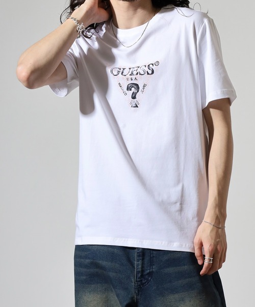 Guess(ゲス)の「GUESS SS CN GUESS GEO TRIANGLE TEE Tシャツ(Tシャツ/カットソー・メンズ・ホワイト・L/XL/M)」の9枚目の写真