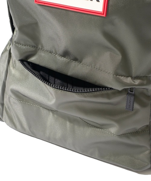 HUNTER(ハンター)の「【HUNTER / ハンター】Original Nylon Small Backpack / ナイロンクラシックバックパック 16L(バックパック/リュック・レディース・ブラック/ダークオリーブ/ネイビー・FREE)」の9枚目の写真