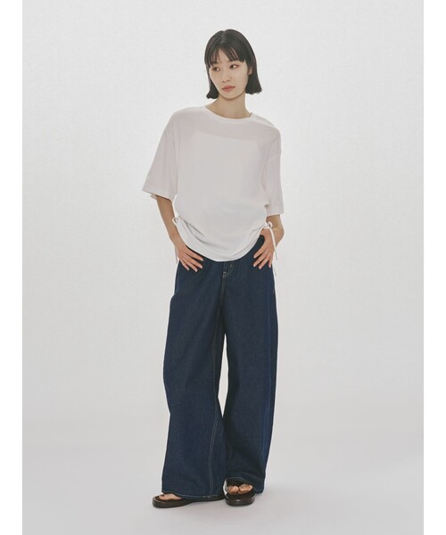 MIDIUMISOLID(ミディウミソリッド)の「MIDIUMISOLID for Ladies バレルレッグワイドデニム(デニムパンツ・レディース・ネイビー・36/38)」の7枚目の写真