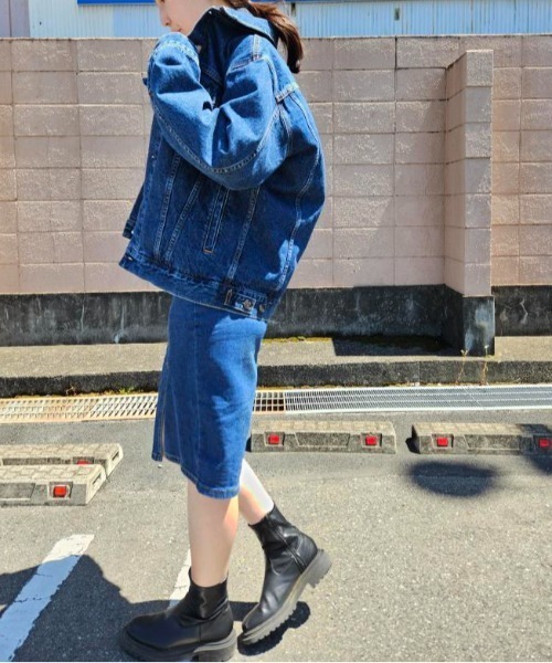 Belle Cie（ベルシー）の「上品に魅せる美ライン ハイウエスト デニムタイトスカート（デニムスカート・レディース・ブルー・L/M/XXL/XL/S）」の19枚目の写真