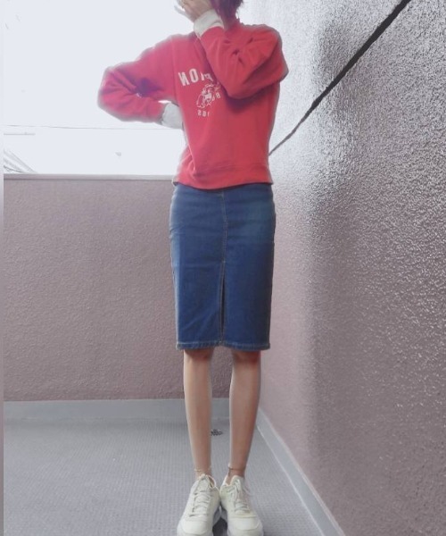 Belle Cie（ベルシー）の「上品に魅せる美ライン ハイウエスト デニムタイトスカート（デニムスカート・レディース・ブルー・L/M/XXL/XL/S）」の22枚目の写真
