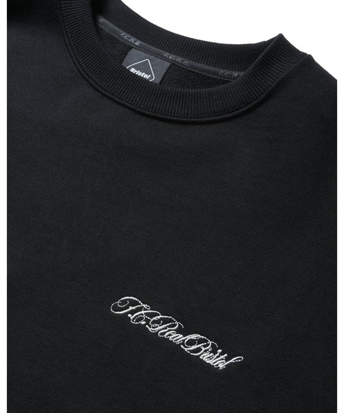 F.C.Real Bristol(エフシーレアルブリストル)の「SCRIPT CREWNECK SWEAT(スウェット・メンズ・グリーン/ブラウン/オフホワイト/ブラック・XX-LARGE/X-LARGE/LARGE/MEDIUM/SMALL)」の6枚目の写真