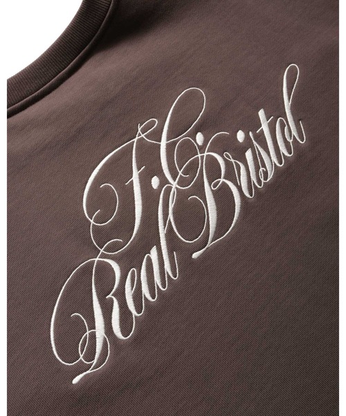 F.C.Real Bristol(エフシーレアルブリストル)の「SCRIPT CREWNECK SWEAT(スウェット・メンズ・グリーン/ブラウン/オフホワイト/ブラック・XX-LARGE/X-LARGE/LARGE/MEDIUM/SMALL)」の10枚目の写真