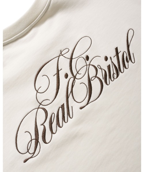 F.C.Real Bristol(エフシーレアルブリストル)の「SCRIPT CREWNECK SWEAT(スウェット・メンズ・グリーン/ブラウン/オフホワイト/ブラック・XX-LARGE/X-LARGE/LARGE/MEDIUM/SMALL)」の16枚目の写真