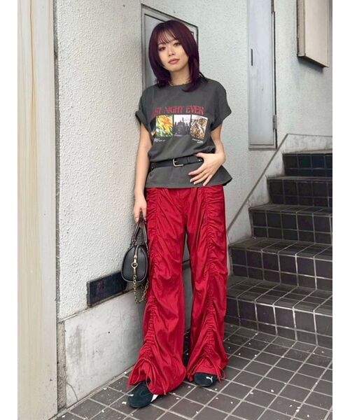 EVRIS（エヴリス）の「ドロストフレアパンツ（その他パンツ・レディース・ホワイト/レッド/ブラック・MEDIUM/SMALL）」の9枚目の写真