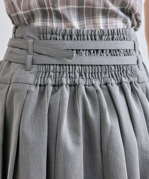 OLIVE des OLIVE（オリーブデオリーブ）の「ダブルベルトプリーツスカート（スカート・レディース・チャコールグレー/ブラック/ネイビー/キャメル・FREE）」の17枚目の写真