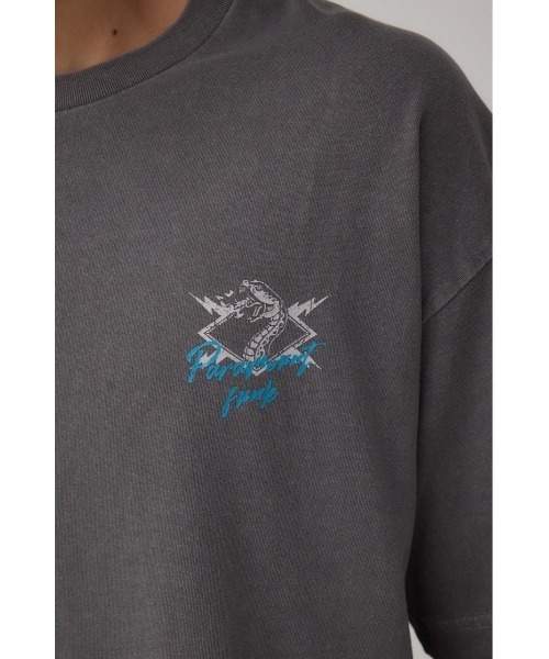 AZUL by moussy(アズールバイマウジー)の「ピグメントグラフィックTシャツ(Tシャツ/カットソー・メンズ・ホワイト/ライトブラック/バーガンディー・MEDIUM/LARGE)」の12枚目の写真