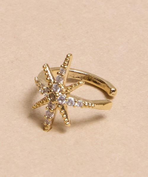 Zoule（ゾーラ）の「Zoule ゾーラ：Luminousシリーズ　petit luminous cuff　イヤーカフ（イヤーカフ・レディース・ゴールド/シルバー・FREE）」の6枚目の写真