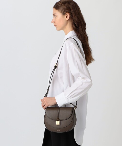 DEMELLIER LONDON（デメリエーロンドン）の「DEMELLIER THE VANCOUVER SADDLE バッグ（ハンドバッグ・レディース・ダークグリーン・FREE）」の2枚目の写真