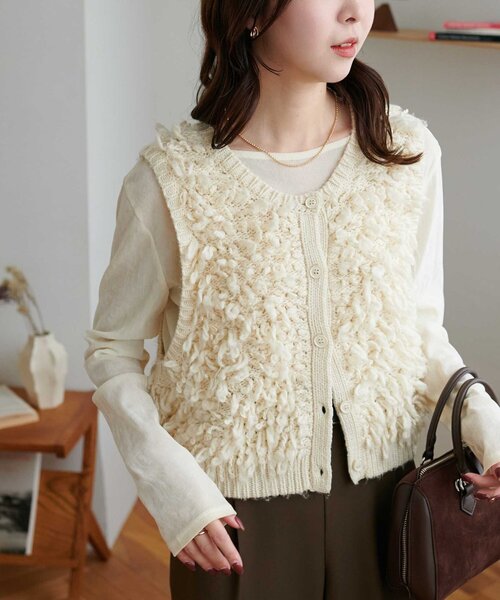 DISCOAT(ディスコート)の「ループヤーン前後2WAYベスト(ベスト・レディース・チャコールグレー/アイボリー/モスグリーン・FREE)」の5枚目の写真