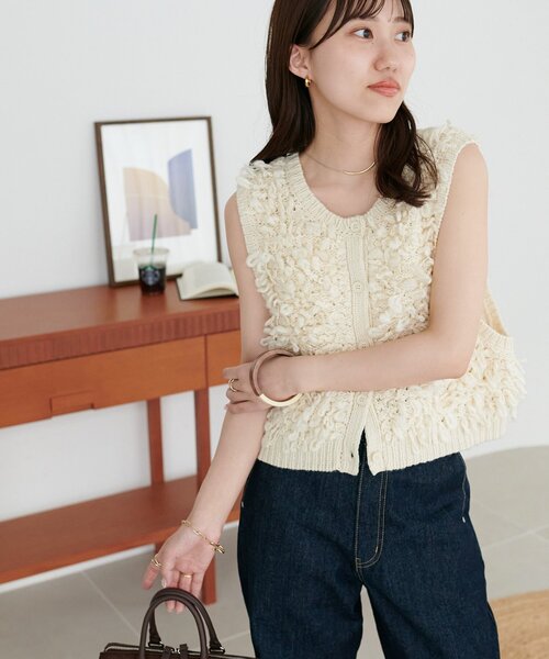 DISCOAT(ディスコート)の「ループヤーン前後2WAYベスト(ベスト・レディース・チャコールグレー/アイボリー/モスグリーン・FREE)」の11枚目の写真