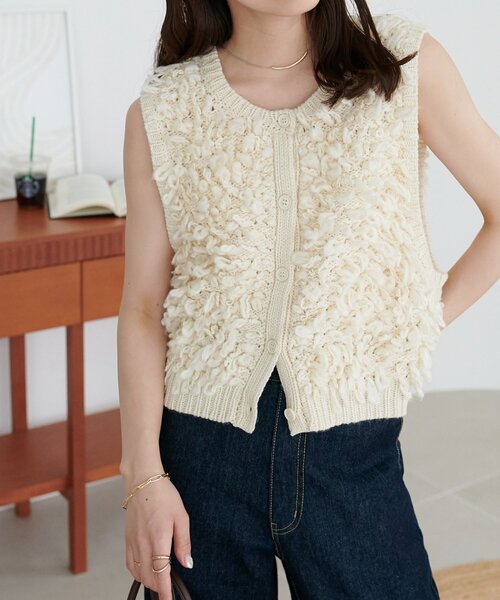 DISCOAT(ディスコート)の「ループヤーン前後2WAYベスト(ベスト・レディース・チャコールグレー/アイボリー/モスグリーン・FREE)」の13枚目の写真