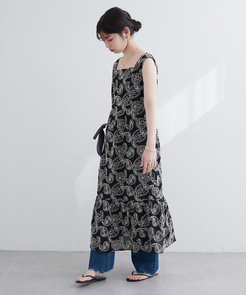 natural couture（ナチュラルクチュール）の「スパンコール刺繍ノースリワンピース（ワンピース・レディース・アイボリー/ブラック・FREE）」の14枚目の写真