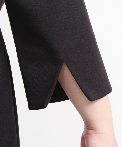 Newlyme（ニューリーミー）の「【大きいサイズ】ベルト付きワンピース（ワンピース・レディース・ブラック・3L/4L/5L/6L）」の4枚目の写真