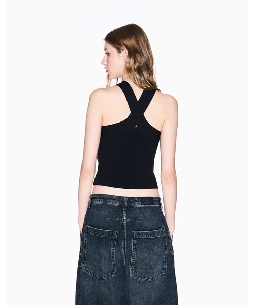 ARMANI EXCHANGE(アルマーニエクスチェンジ)の「【A|X アルマーニ エクスチェンジ】クロスネック ニットトップス(ニット/セーター・レディース・ブラック・LARGE/MEDIUM/SMALL/X-SMALL)」の2枚目の写真
