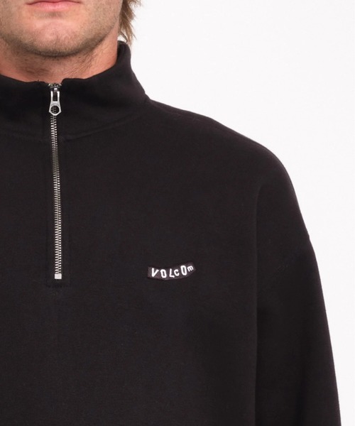 VOLCOM(ボルコム)の「【VOLCOM/ボルコム】MOCKLOV CREW /モックネックロゴワンポイントリブデザインハーフジップスウェット(スウェット・メンズ・ホワイト/ブラック・MEDIUM/LARGE)」の5枚目の写真