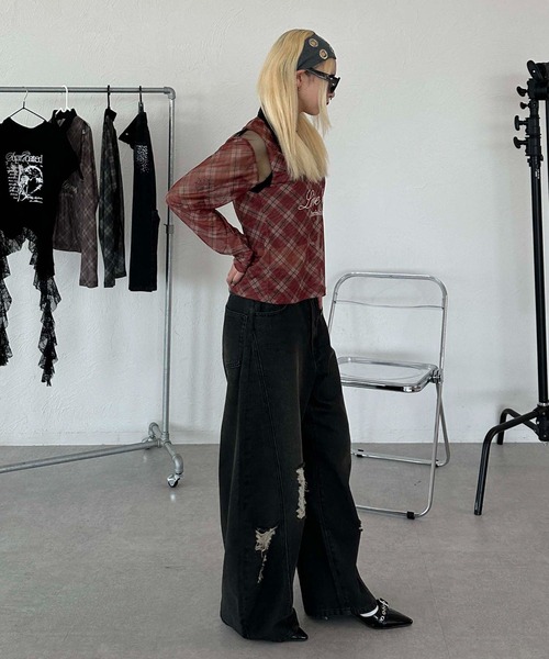 sedacle(セダクル)の「ワイドカーブダメージデニム(デニムパンツ・レディース・ブラック/ダークインディゴブルー・MEDIUM/SMALL)」の8枚目の写真