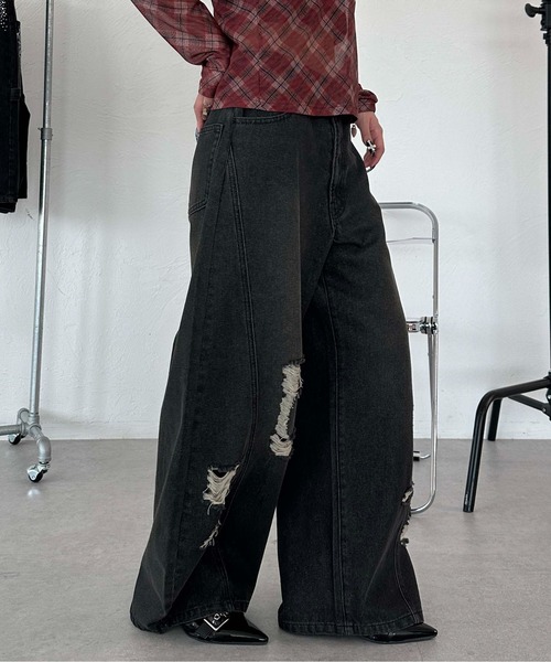 sedacle(セダクル)の「ワイドカーブダメージデニム(デニムパンツ・レディース・ブラック/ダークインディゴブルー・MEDIUM/SMALL)」の5枚目の写真