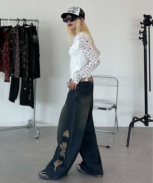 sedacle(セダクル)の「ワイドカーブダメージデニム(デニムパンツ・レディース・ブラック/ダークインディゴブルー・MEDIUM/SMALL)」の17枚目の写真