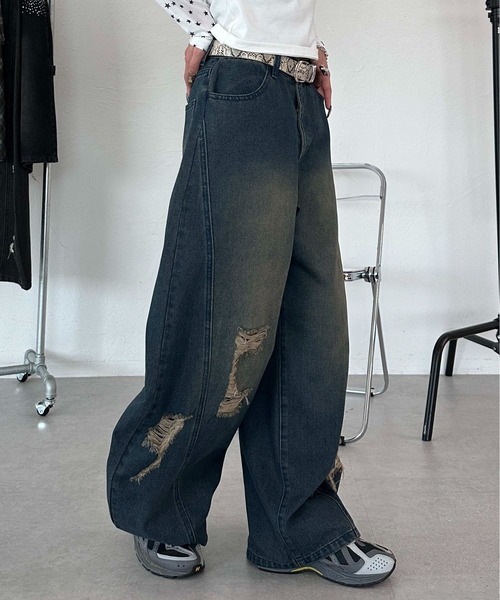 sedacle(セダクル)の「ワイドカーブダメージデニム(デニムパンツ・レディース・ブラック/ダークインディゴブルー・MEDIUM/SMALL)」の14枚目の写真