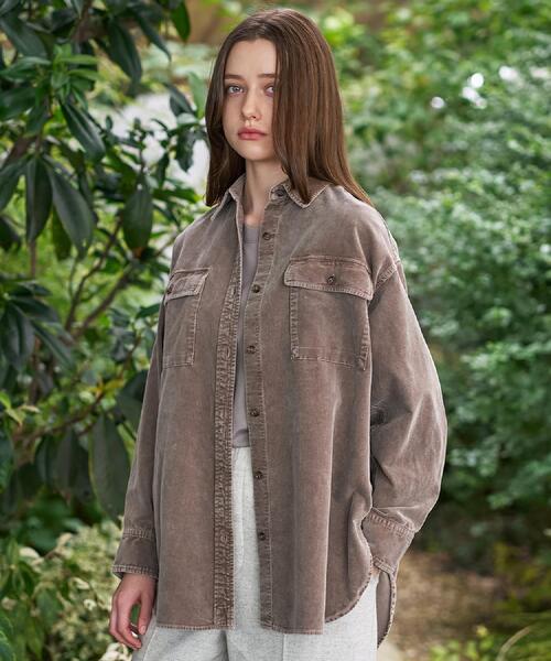 DRESSTERIOR(ドレステリア)の「【洗える/抜け感】コーデュロイガーメントダイシャツ(シャツ/ブラウス・レディース・ダークグレー/ブラウン系・38/36/34)」の2枚目の写真