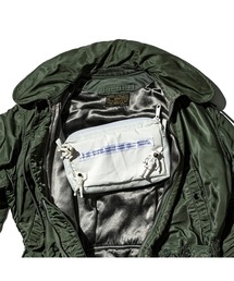 PUEBCO(vGuR)SNOW JACKET CONVERTED TO POUCH(|[`)