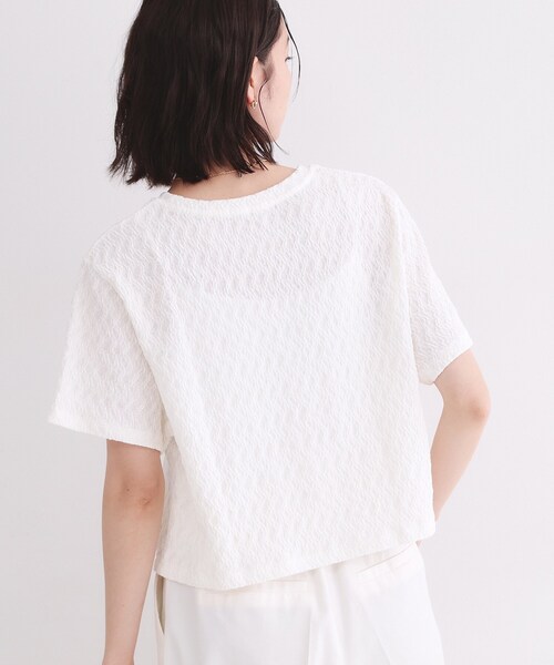 OPAQUE.CLIP(オペークドットクリップ)の「ふくれジャカードトップス【洗濯機洗い可】(Tシャツ/カットソー・レディース・ブラック/ベージュ/パープル/ホワイト・38/40)」の5枚目の写真
