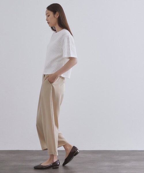 OPAQUE.CLIP(オペークドットクリップ)の「ふくれジャカードトップス【洗濯機洗い可】(Tシャツ/カットソー・レディース・ブラック/ベージュ/パープル/ホワイト・38/40)」の10枚目の写真
