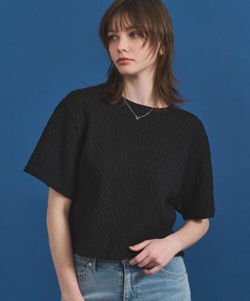 OPAQUE.CLIP(オペークドットクリップ)の「ふくれジャカードトップス【洗濯機洗い可】(Tシャツ/カットソー・レディース・ブラック/ベージュ/パープル/ホワイト・38/40)」の18枚目の写真