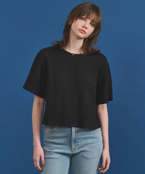 OPAQUE.CLIP(オペークドットクリップ)の「ふくれジャカードトップス【洗濯機洗い可】(Tシャツ/カットソー・レディース・ブラック/ベージュ/パープル/ホワイト・38/40)」の19枚目の写真