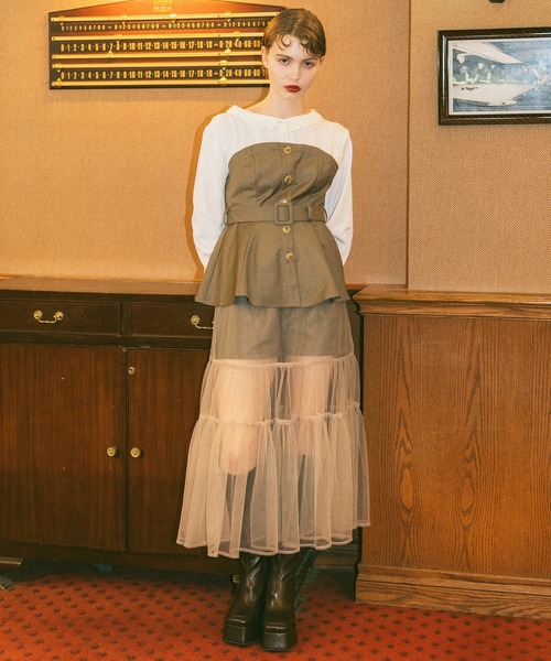 REDYAZEL(レディアゼル)の「シャツドッキングチュールワンピース&ショートパンツセットアップ(セットアップ・レディース・チャコールグレー/ブラウン/ブラック・FREE)」の6枚目の写真