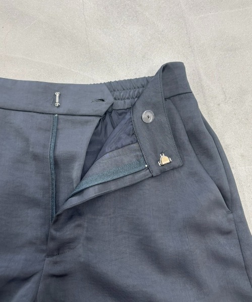 FUULLY STUDIO(フーリィーステューディオ)の「サテンショートパンツ/セットアップ(その他パンツ・レディース・ブラウン/チャコールグレー/ライトグリーン/アイボリー・FREE)」の13枚目の写真