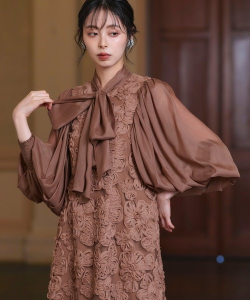 RUIRUE BOUTIQUE(ルイルエブティック)の「オケージョンドレス 結婚式 ストレッチ | ボリュームスリーブ ボウタイ レース ワンピース | 二次会 披露宴 美脚 ワンピース オケージョン お呼ばれ パーティードレス(ドレス・レディース・ブラウン/ブラック/ネイビー・S/M/L/LL)」の8枚目の写真