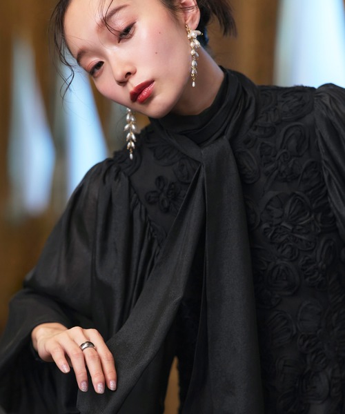 RUIRUE BOUTIQUE(ルイルエブティック)の「オケージョンドレス 結婚式 ストレッチ | ボリュームスリーブ ボウタイ レース ワンピース | 二次会 披露宴 美脚 ワンピース オケージョン お呼ばれ パーティードレス(ドレス・レディース・ブラウン/ブラック/ネイビー・S/M/L/LL)」の13枚目の写真