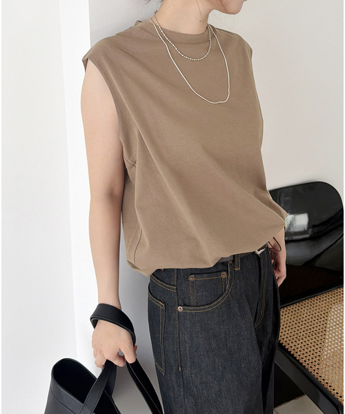 JOURNAL STANDARD(ジャーナルスタンダード)の「《追加2》シャーリングノースリーブTシャツ(Tシャツ/カットソー・レディース・ブラウン系その他/ブラック/ホワイト・FREE)」の3枚目の写真