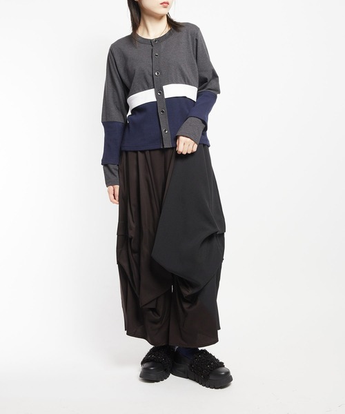 gomme（ゴム）の「コンビネーション　レイヤースリーブカーディガン（カーディガン/ボレロ・レディース・チャコール/ブラック/ネイビー・MEDIUM）」の4枚目の写真