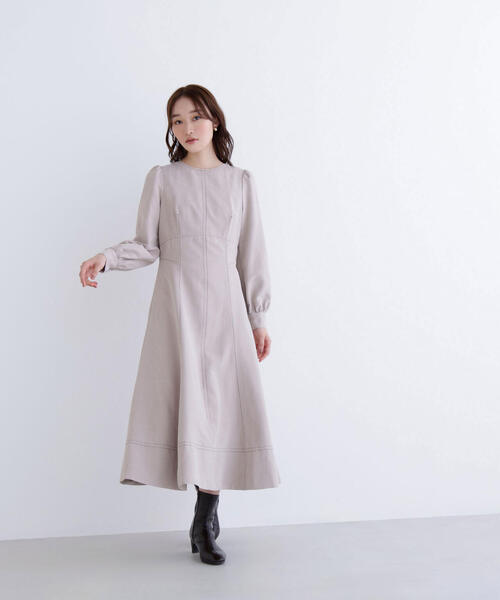 NATURAL BEAUTY BASIC(ナチュラルビューティーベーシック)の「◇バイカラーステッチワンピース(ワンピース・レディース・ベージュ系その他/ブルー系その他・SMALL/MEDIUM)」の2枚目の写真
