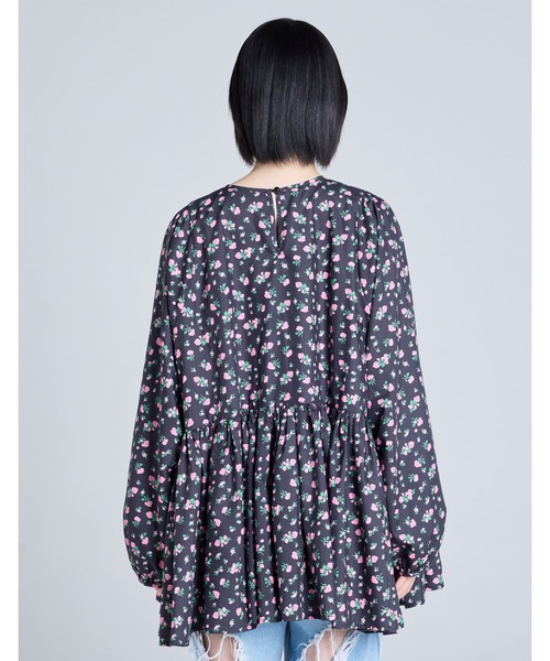 Little sunny bite（リトルサニーバイト）の「floral mini dress（Tシャツ/カットソー・レディース・ホワイト/ブラック/ピンク・SMALL/MEDIUM）」の11枚目の写真