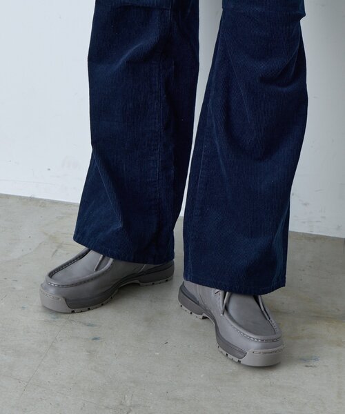 Kastane（カスタネ）の「【UNISEX/2サイズ展開/SETUP対応】コーデュロイニータックパンツ（その他パンツ・レディース・ブラウン/ネイビー・2/1）」の14枚目の写真