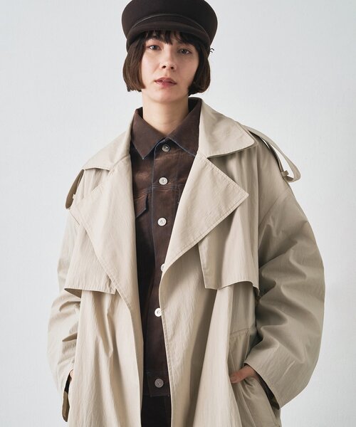 Whim Gazette（ウィムガゼット）の「ロングトレンチコート（トレンチコート・レディース・ベージュ/モカ・FREE）」の3枚目の写真