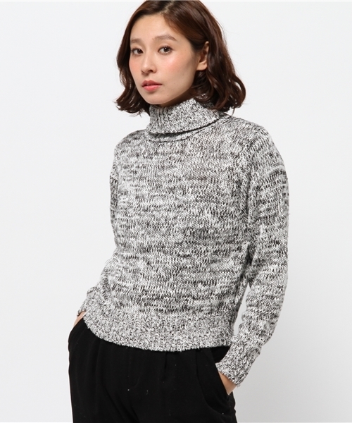 Sheta（シータ）の「スラブニットタートルPO（ニット/セーター・レディース・ブラック/ベージュ・FREE）」の2枚目の写真