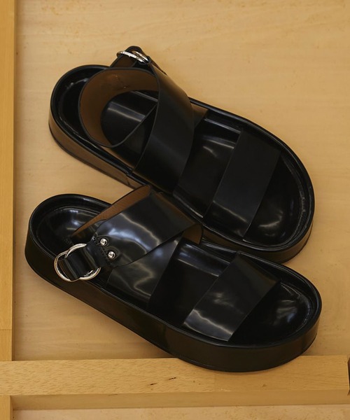 TODAYFUL(トゥデイフル)の「【TODAYFUL/トゥデイフル】Chunky Belt Sandals/チャンキーベルトサンダル(サンダル・レディース・キナリ/ブラック・36/37/38)」の6枚目の写真