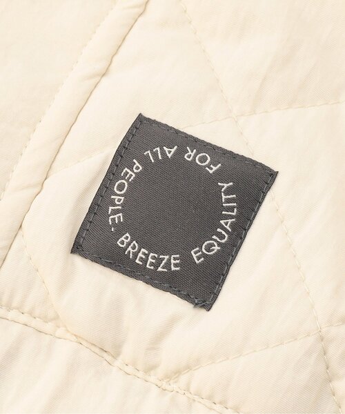 BREEZE（ブリーズ）の「【ジュニア対応】リバーシブルキルト&切替ジャケット（テーラードジャケット・キッズ・アイボリー/ブラック・90/110/120/80/100/130/140）」の4枚目の写真