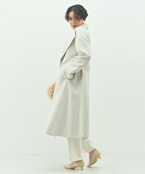 NOLLEY’S Sophi(ノーリーズソフィ)の「【一部WEB限定色】アンゴラビーバーベルテッドロングコート(その他アウター・レディース・ネイビー/ベージュ/キャメル/チャコールグレー・36/38)」の8枚目の写真